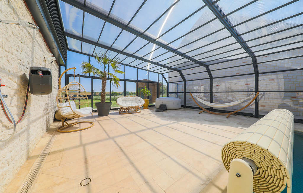 Gites Chambres Dhotes Oise 60 Loft luxe avec piscine chauffée, jacuzzi et sauna