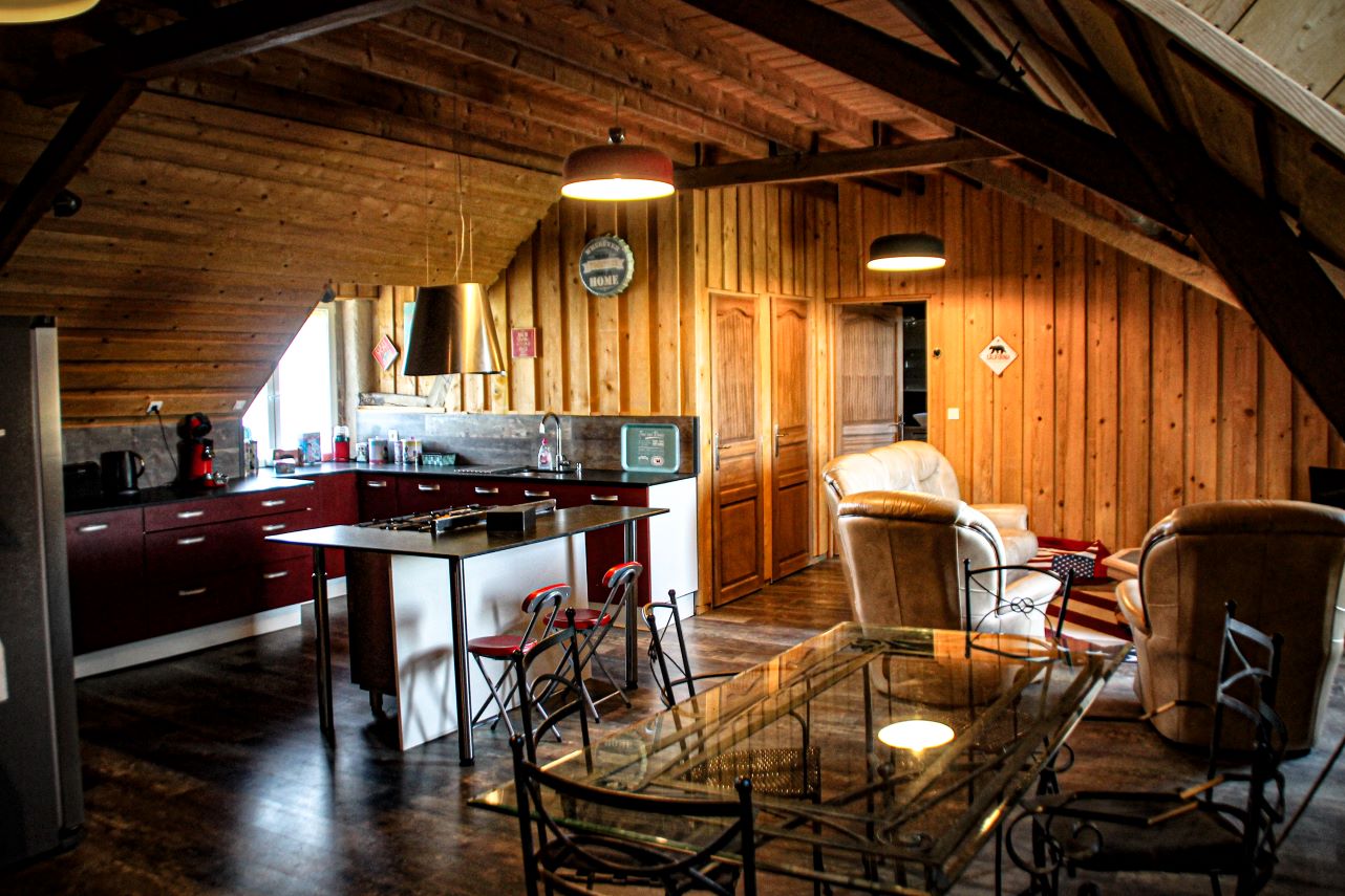 Gites Chambres Dhotes Maine-et-Loire 49 GITE DE GROUPE cadre atypique THOMAS RANCH
