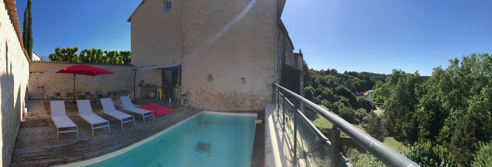 Gites Chambres Dhotes Vienne 86 VILLA 380m² 6 chambres 14 couchages