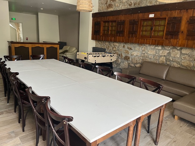 Gites Chambres Dhotes Ain 01 Gites groupes L'Auberge - 16 personnes-5 chambres