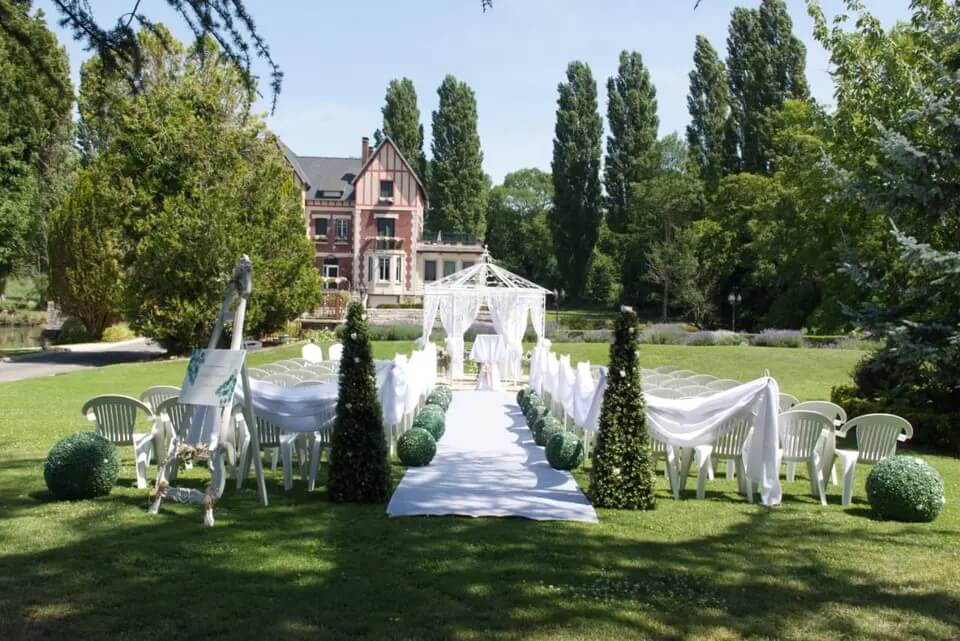Gites Chambres Dhotes Oise 60 château et salle de réception