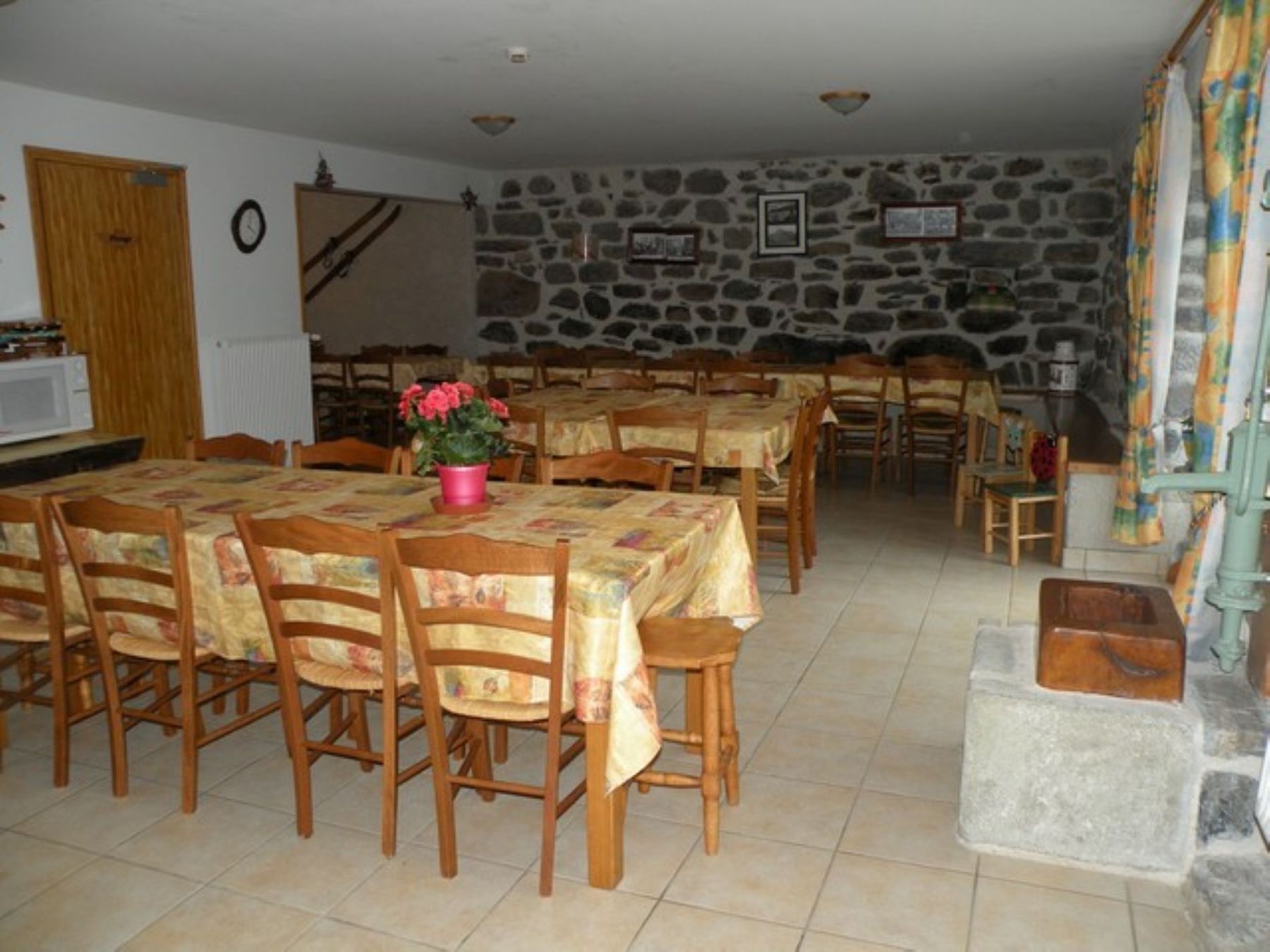 Gites Chambres Dhotes Haute-Loire 43 GITE DE GROUPE "L'EPI DE BLE"