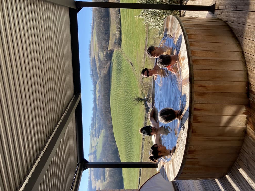 Gites Chambres Dhotes Aveyron 12 Gîte de groupe en Aveyron salles, sauna, jacuzzi