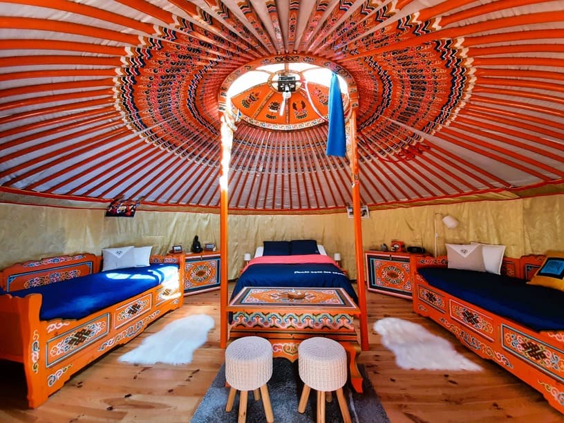 Gites Chambres Dhotes Alsace Haut-Rhin 68 Yourte traditionnelle  mongole en Alsace