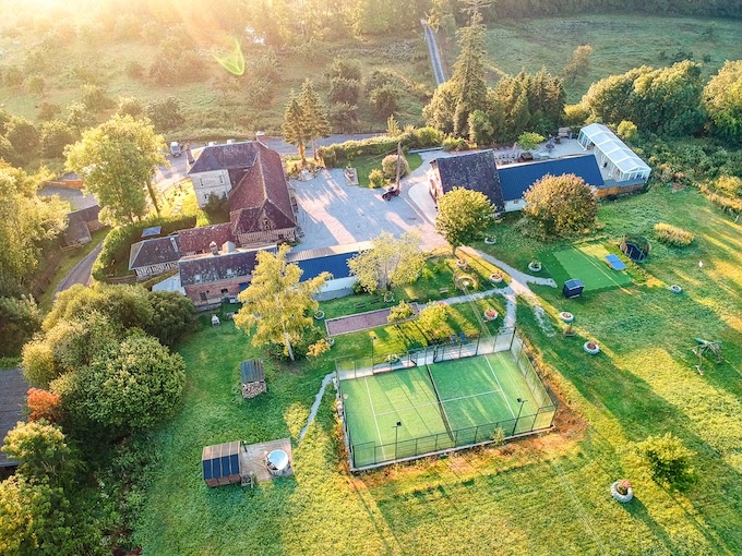 Gites Chambres Dhotes Calvados 14 Domaine 55 couch., piscine chauffée, grande salle