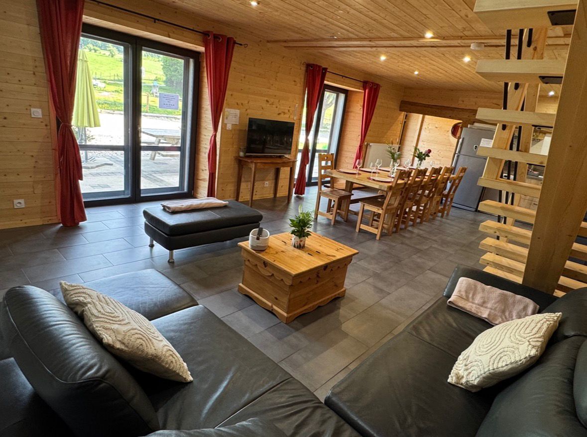 Gites Chambres Dhotes Doubs 25 Fermes comtoise rénovée de 160m2 et annexe 90m2