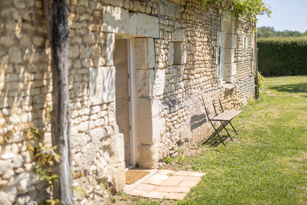 Gites Chambres Dhotes Vienne 86 Longère de charme - 10 pers - 3km Center Parcs
