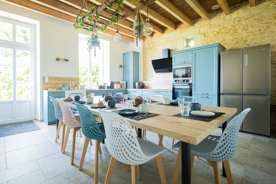 Gites Chambres Dhotes Vienne 86 Longère de charme - 10 pers - 3km Center Parcs