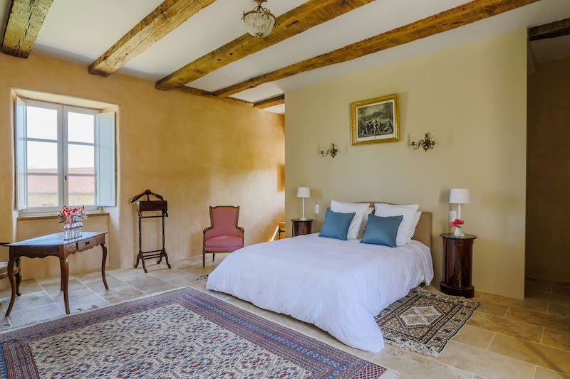 Gites Chambres Dhotes Tarn-et-Garonne 82 Château de Cambayrac avec piscine chauffée 