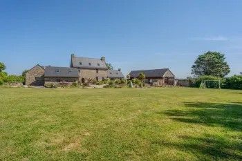 Gites Chambres Dhotes Finistère 29 Gîtes, regroupements familiale, chambres ,piscine 