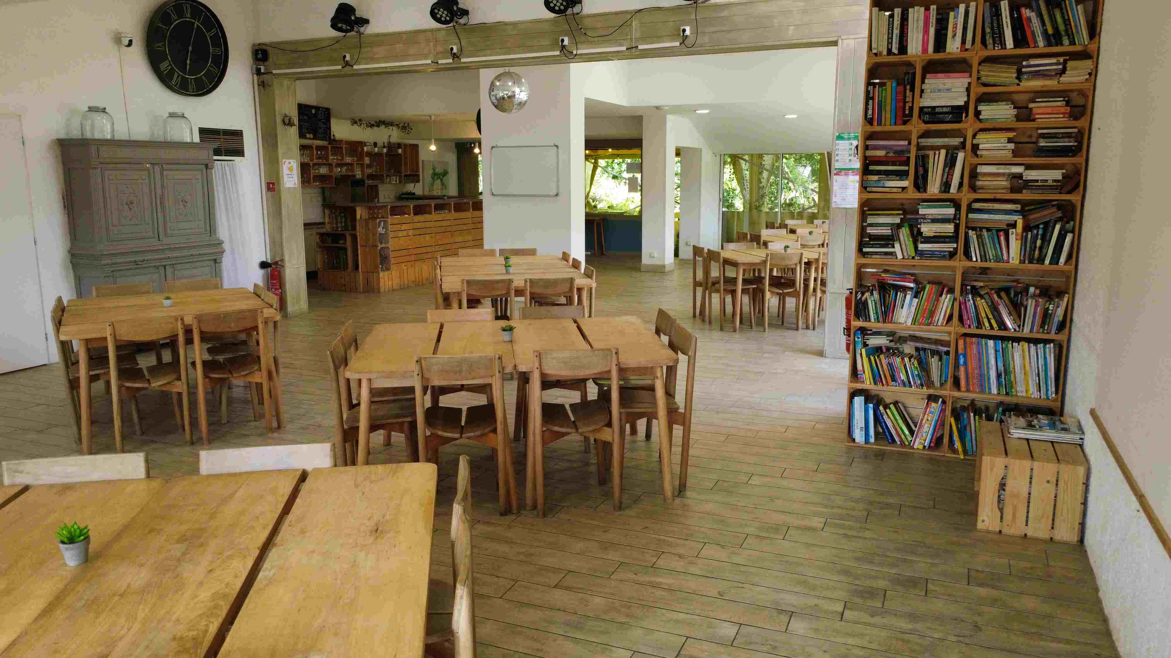 Gites Chambres Dhotes Tarn-et-Garonne 82 Village Bord de Ciel