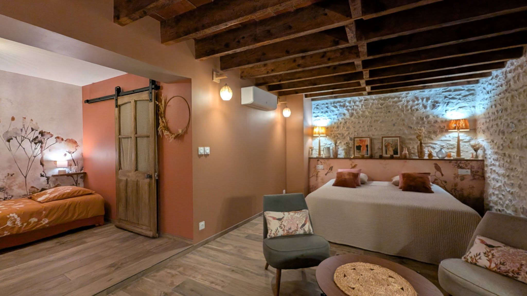 Gites Chambres Dhotes Loir-et-Cher 41 Gîte en Sologne avec piscine interieure
