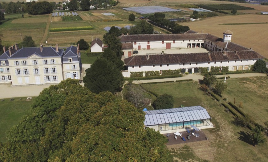 Gites Chambres Dhotes Seine-et-Marne 77 Domaine de La Brosse, gîtes avec piscine couverte